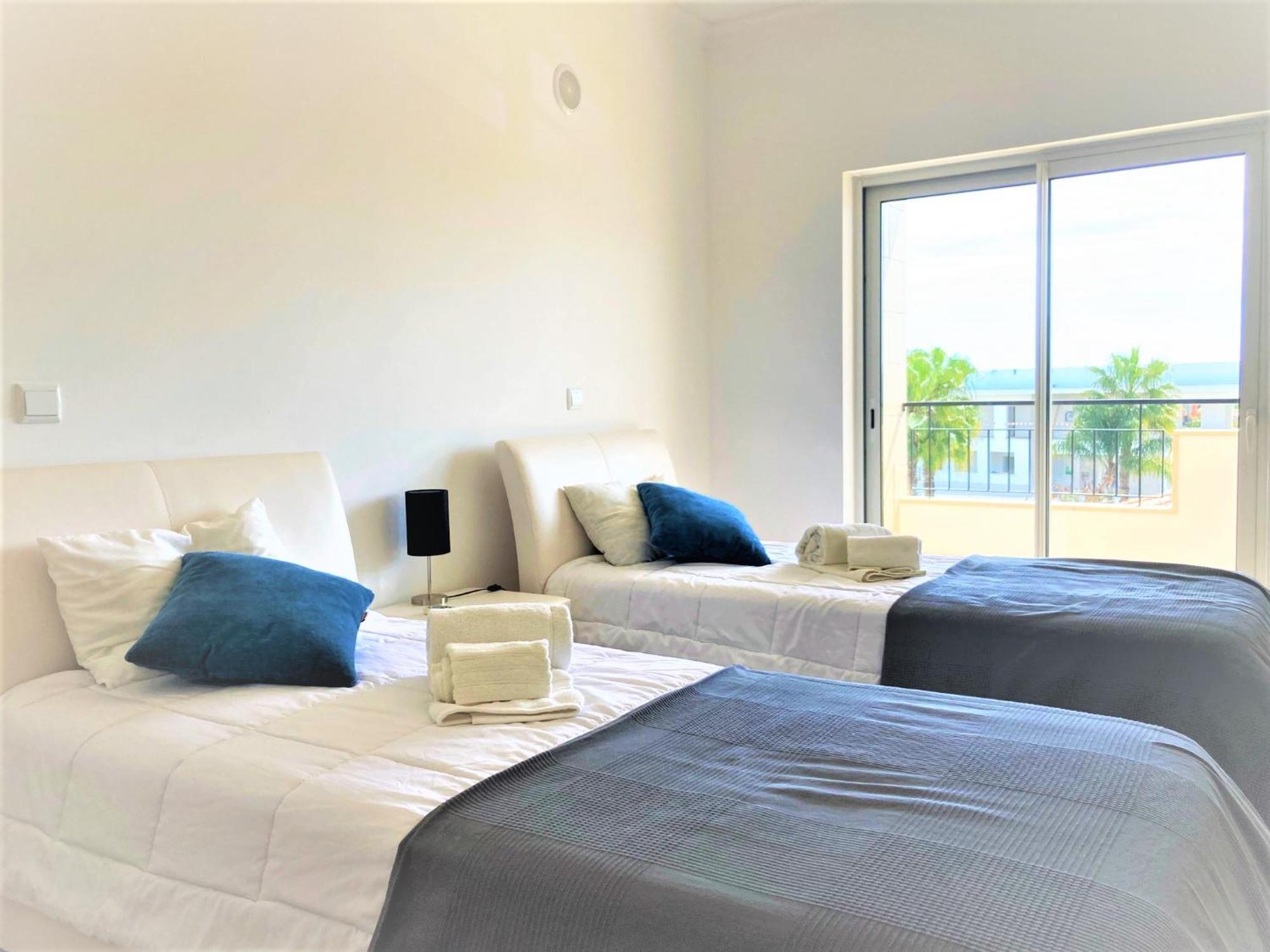 Lagos Stunning Apartments Esterno foto